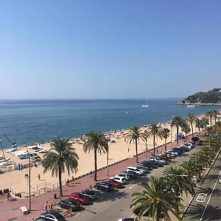 Apartamento Exclusivo Piso De La Playa De Fenals Con Terraza